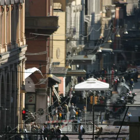 Alle Torri 3* Bologne