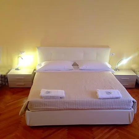 Bed & Breakfast Alle Torri 3*