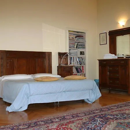 Bed & Breakfast Alle Torri 2*